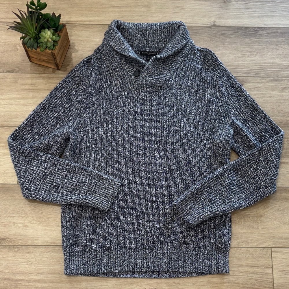 Banana Republic Gray Sweater